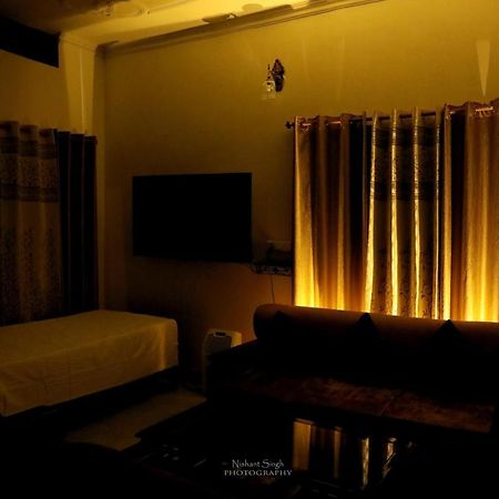 Tattva Luxurious Apartment Benares Buitenkant foto