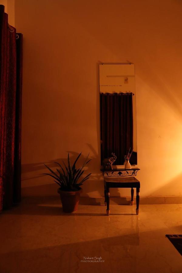 Tattva Luxurious Apartment Benares Buitenkant foto