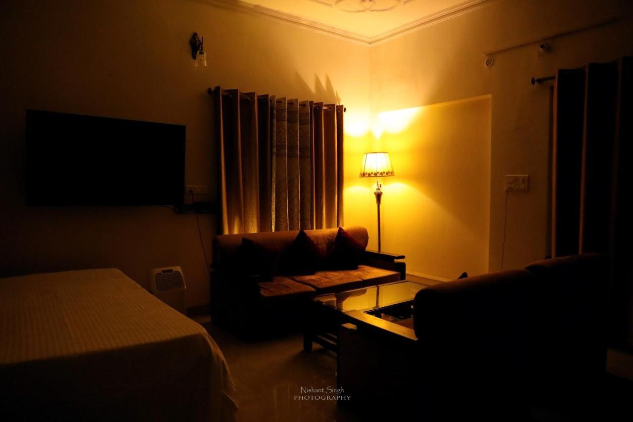 Tattva Luxurious Apartment Benares Buitenkant foto