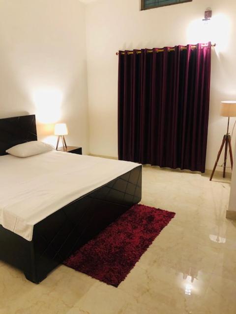 Tattva Luxurious Apartment Benares Buitenkant foto